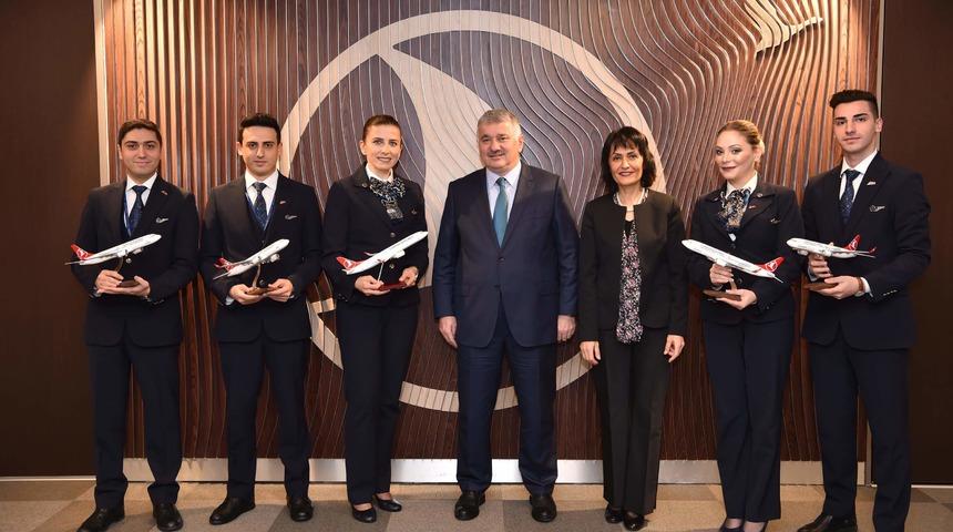 THY'de Uzak Doğu dillerini bilen kabin görevlisi sayısında rekor artış