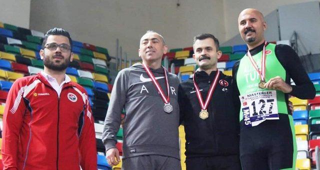 Aydınlı master Serkan Şengil 2019’a Türkiye rekoruyla girdi