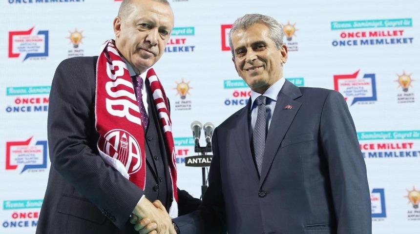 Cumhur İttifakı adayı D&uuml;lgeroğlu: " Finike&rsquo;de a&ccedil;ık ara farkla kazanacağız"