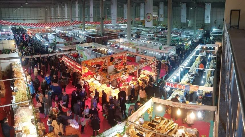 Y&ouml;resel &uuml;r&uuml;nler fuarına ziyaret&ccedil;i akını