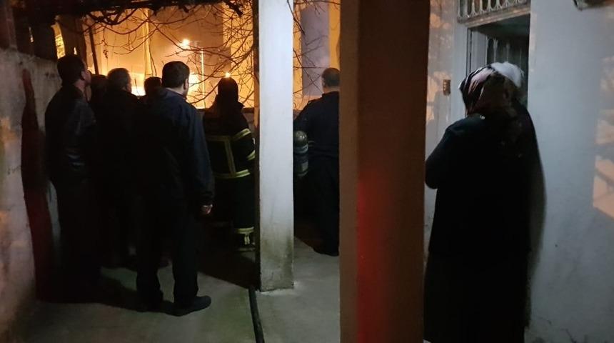 Adıyaman’da odunlukta yangın