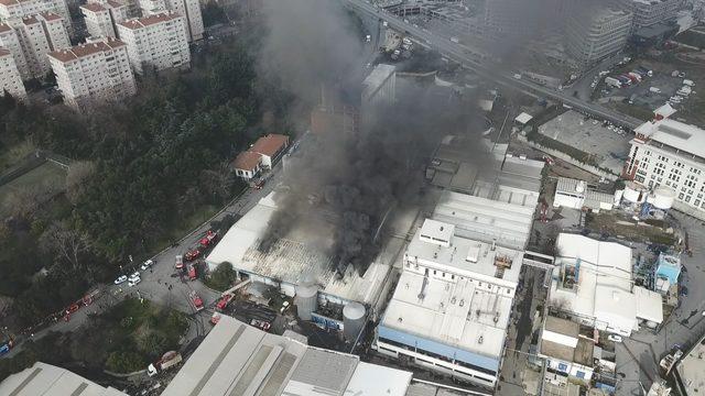 // havadan fotoğraflar // &nbsp;G&uuml;ng&ouml;ren de fabrika yangını 1