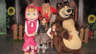 Yeliz Yeşilmen çocuklarıyla eğlendi