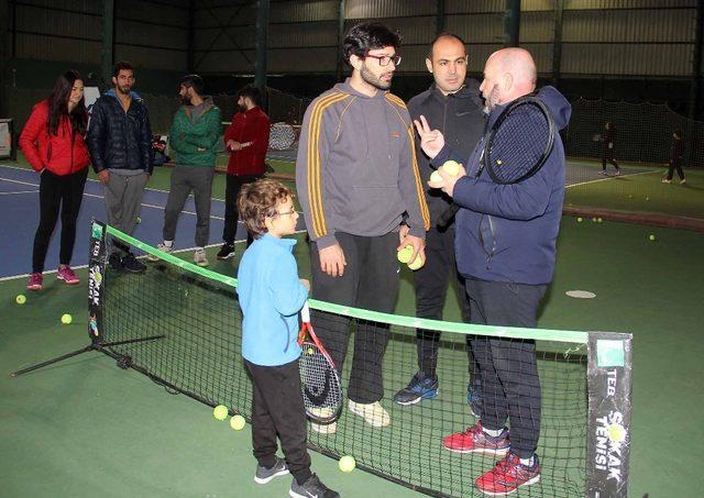 Türkiye’nin ilk Uluslararası Tenis Akademisi Adana’da kuruluyor