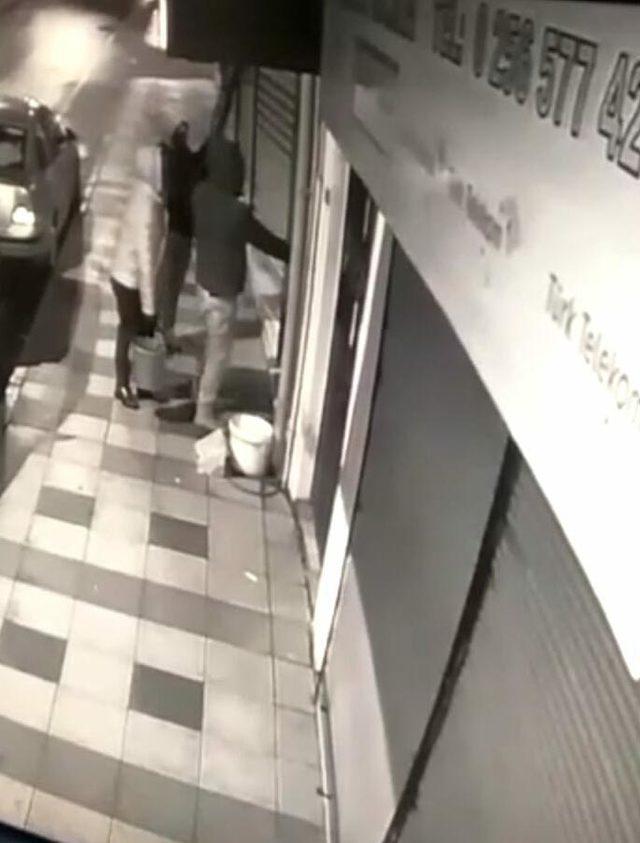 Kuyumcudan 40 kilo altın ve 750 bin lira &ccedil;alan 3 kişi yakalandı 2