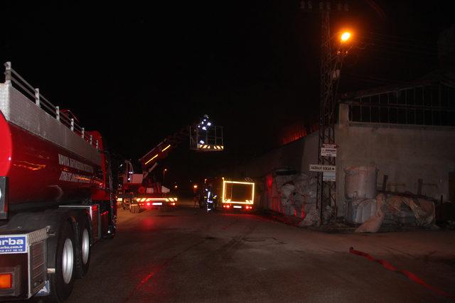 Konya'da plastik geri dönüşüm fabrikasında yangın