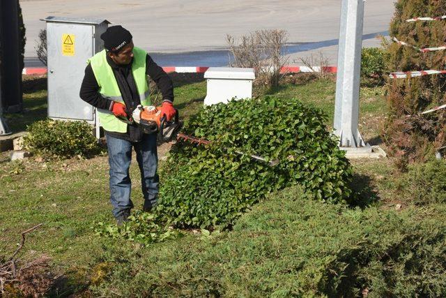 Belediye ekiplerinden temizlik seferberliği