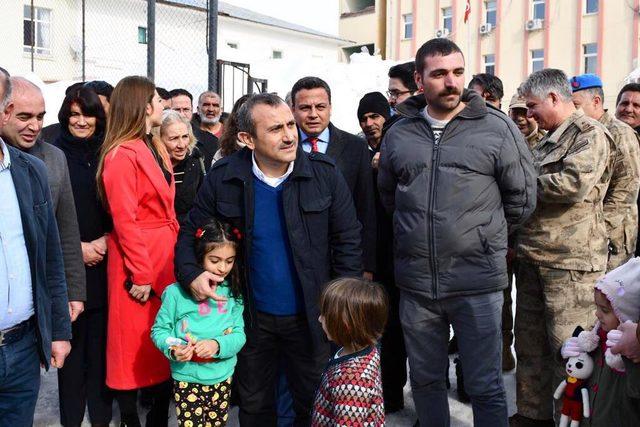 Tunceli Valisi Sonel'den Ovacık'a ziyaret