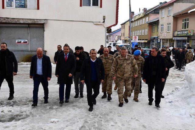 Tunceli Valisi Sonel'den Ovacık'a ziyaret