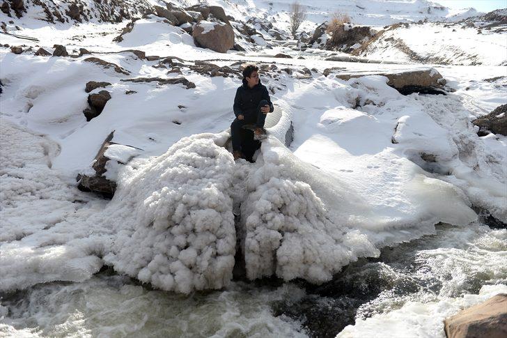 Kışın güzelliklerle dolu yüzü görenleri büyülüyor G2
