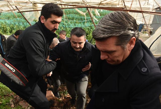 Antalya da fırtına ve hortum felaketinin yaraları sarılıyor (2) 1