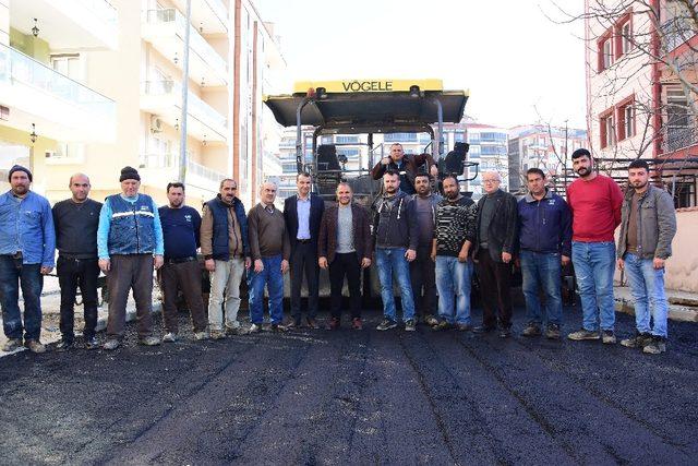 Alaşehir’in yollarına 33 milyon liralık yatırım