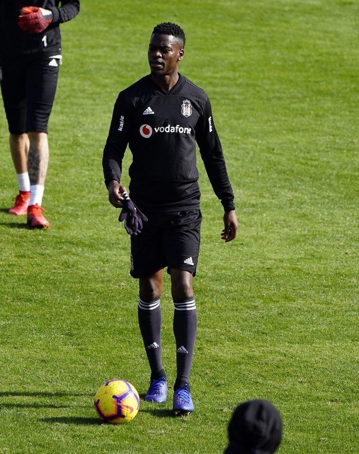 Beşiktaş’ta savunma oturuyor