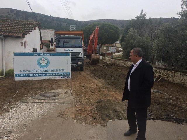 Gölmarmara’nın Levent Caddesi yenileniyor