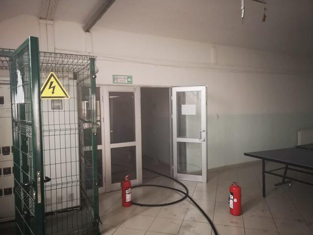  Üsküdar'da okulda yangın