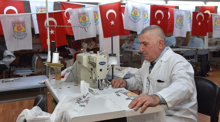 Meslek Edindirme Merkezi, tekstil fabrikası gibi çalışıyor