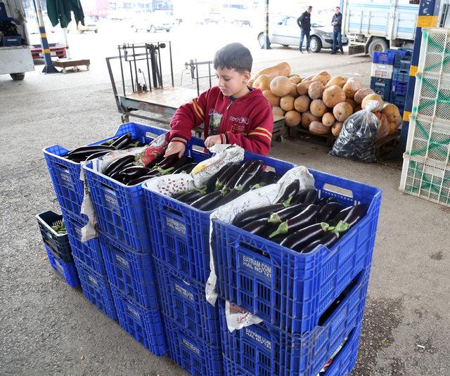 Marketlerin 'patlıcan' kararı fiyatı düşürdü