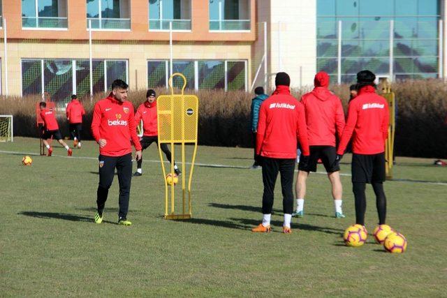 İstikbal Mobilya Kayserispor’da hazırlıklar devam ediyor