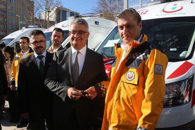 Adıyaman’da 4 yeni ambulans hizmete girdi