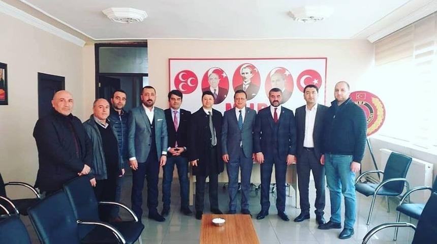 AK Parti adayı Kırteke&rsquo;den MHP&rsquo;ye ziyaret