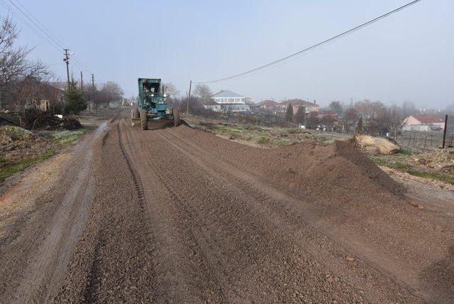 Başkan Bozkurt yol iyileştirme çalışmalarını yerinde inceledi