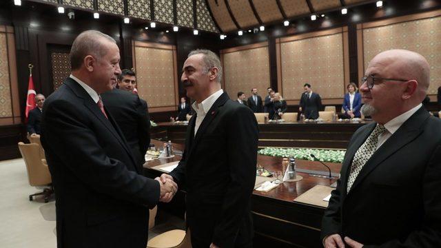 Diyarbakır Haberleri: Kalbi duran emekli öğretmeni, doktor olan öğrencisi hayata döndürdü Diyarbakır Haberleri: Kalbi duran emekli öğretmeni, doktor olan öğrencisi hayata döndürdü