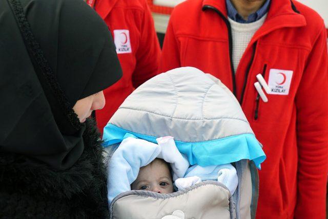Suriye’de prematüre doğan Yezan bebek Türkiye’de sağlığına kavuştu