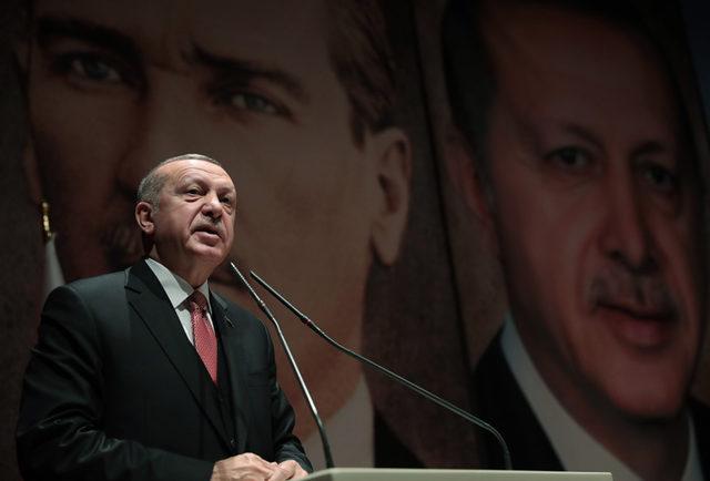 Erdoğan: Türkeş'i idamla yargılayanların mirasçılarını yeniden vitrine çıkardılar