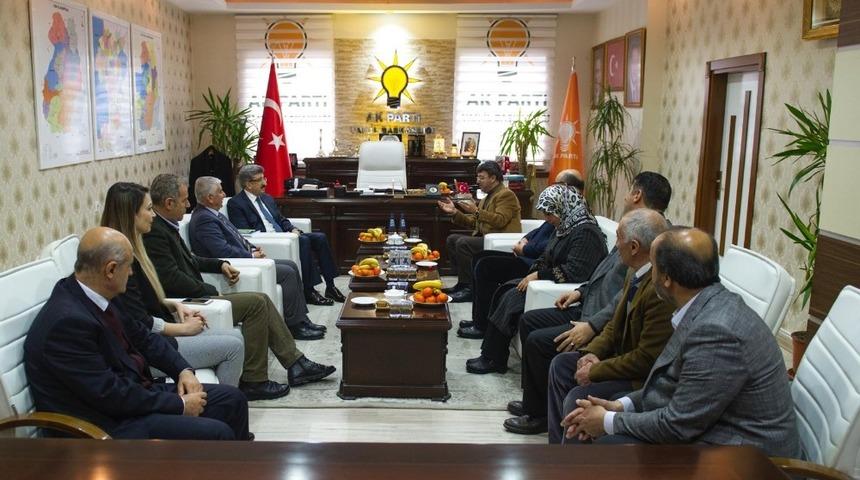 Vali Bilmez’den siyasi partilere ziyaret