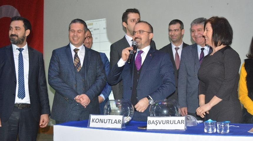 Ayvacık&rsquo;ta 110 adet TOKİ Konutu i&ccedil;in kura &ccedil;ekimi yapıldı