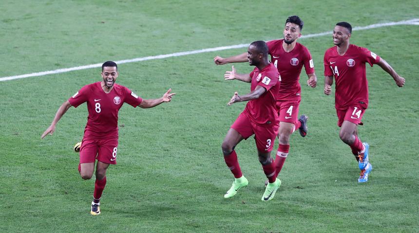 2019 Asya Kupası'nda Birleşik Arap Emirlikleri'ni 4-0 yenen Katar finale çıktı