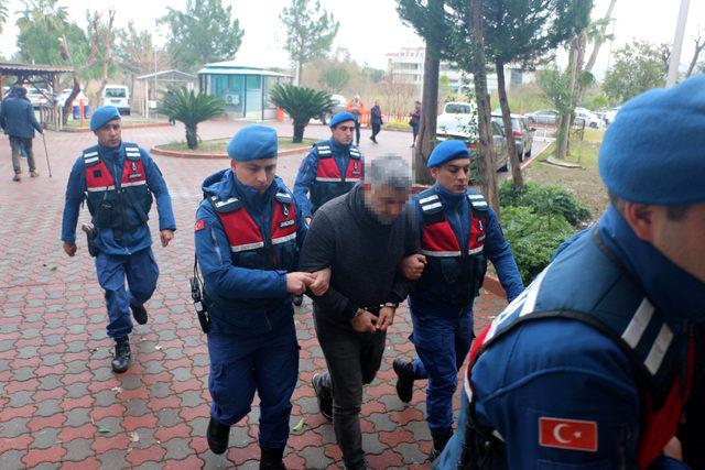 Villada 5 kilogram esrar ele geçirildi, 3 kişi gözaltına alındı