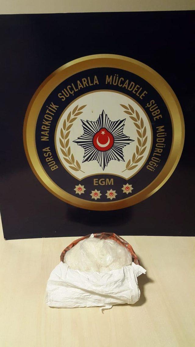 Bursa'da uyuşturucu operasyonunda 8 kişi yakalandı