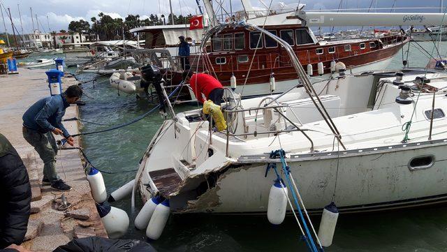 Limanda demirli tekne, fırtınada&nbsp;beton rıhtıma &ccedil;arptı 1