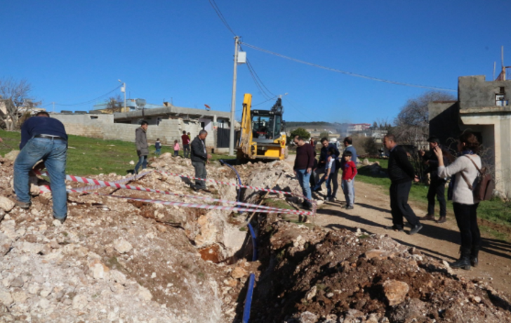 Kanal kazısı sırasında kaya mezarı bulundu  G3