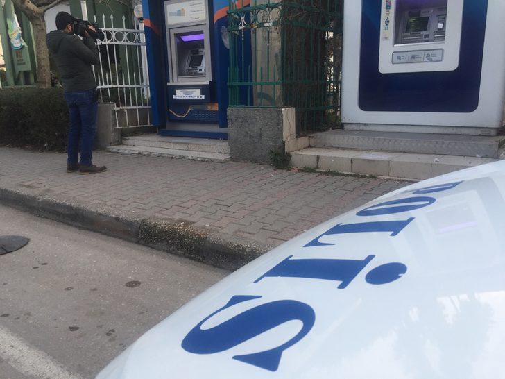 Dikkati onca insanı dolandırılmaktan kurtardı! 'Ne yapıyorsunuz?' sorusuna  yanıt alamayınca... G3