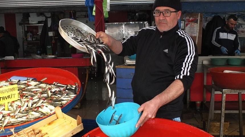 (Özel) Lodos balık fiyatlarını düşürdü