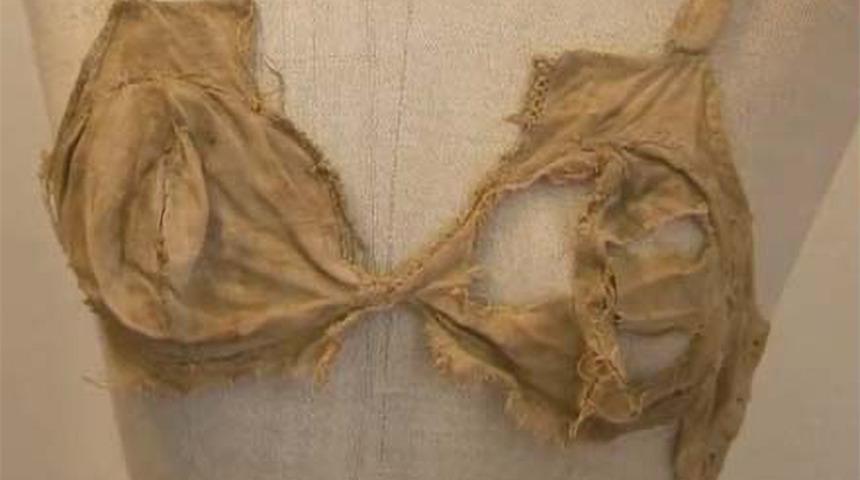 Sütyenin tarihini yerle bir eden keşif! 500 yıllık sütyen moda tarihi değiştirdi