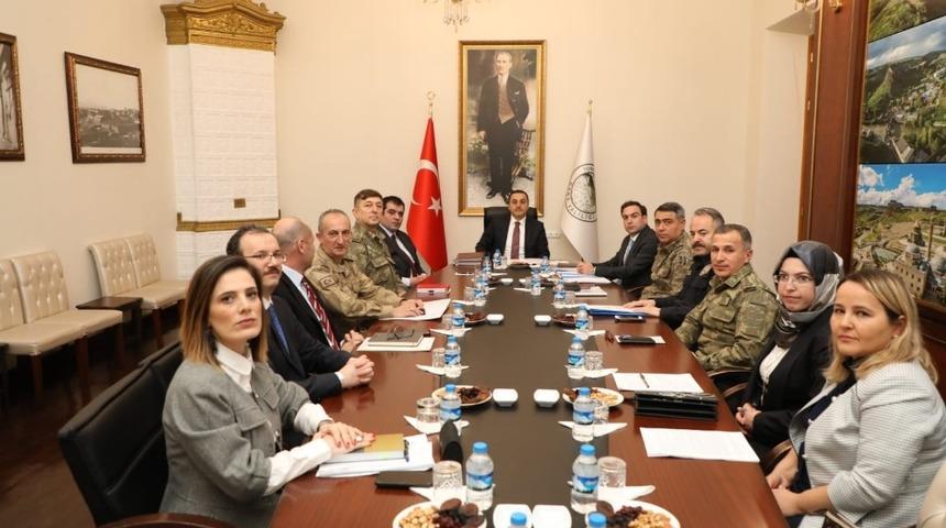 Kars&rsquo;ta se&ccedil;im g&uuml;venliği koordinasyon toplantısı yapıldı