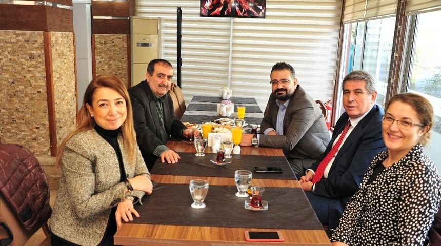 Bal&ccedil;ova&rsquo;nın CHP aday adaylarından birlik mesajı