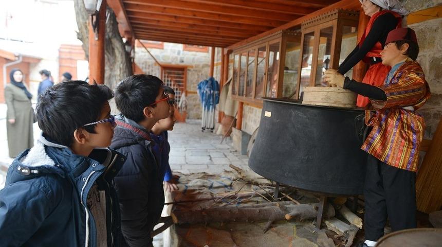 Öğrencilerin Mutfak Müzesi merakı