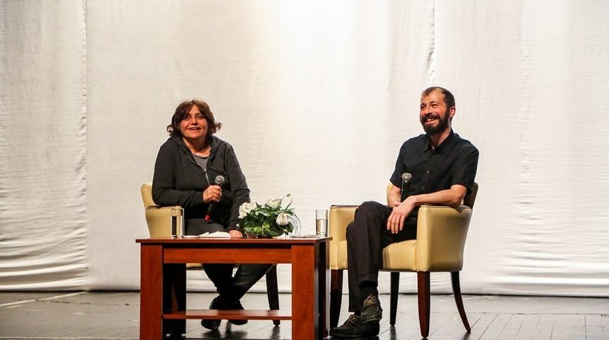 Belgesel meraklılarına iki film birden