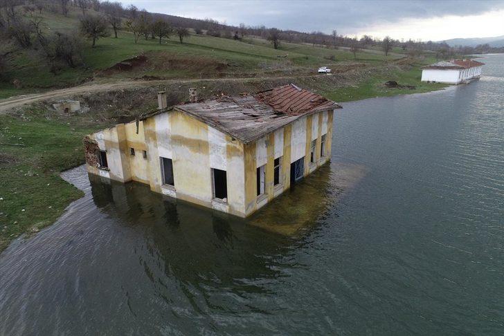 Bilecik'in sular altındaki 'sessiz köyü'  G2