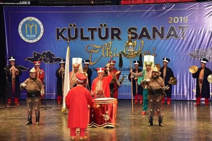 Osmanlı Devleti’nin kuruluşunun 720’inci yıl dönümü coşkuyla kutlandı G1