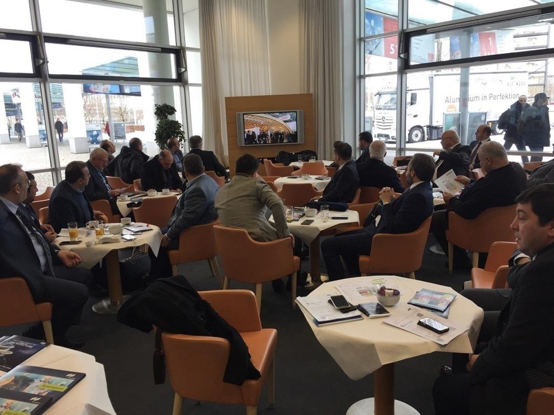 İnşaat firmaları Almanya&rsquo;da d&uuml;zenlenen Bau İnşaat Fuarına katıldı