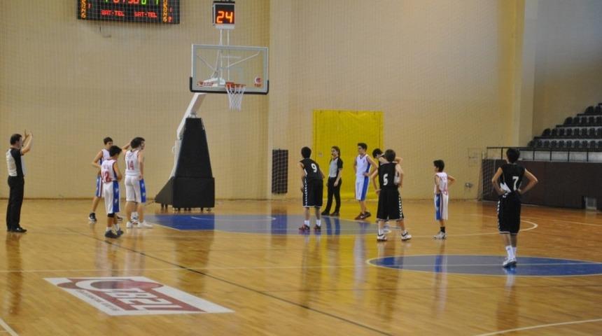 Denizli&rsquo;de spor tesisleri 24 saat a&ccedil;ık olacak