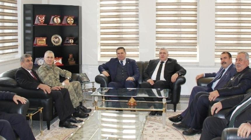 GTB y&ouml;netiminden tugay komutanına ziyaret