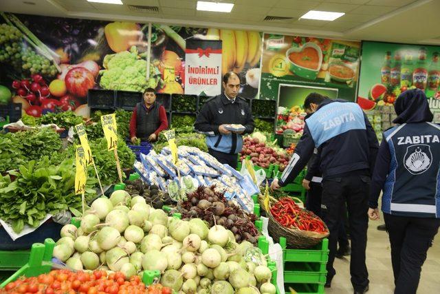 Mardin’de sebze hali ve marketlere fiyat denetimi