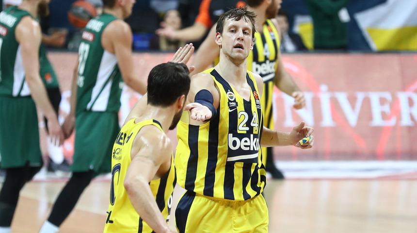 Fenerbahçe Beko'da Jan Vesely 5-6 hafta parkelerden uzak kalacak