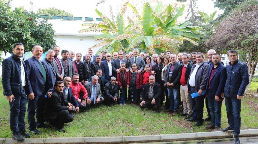 Başkan Tarhan muhtarlarla buluştu